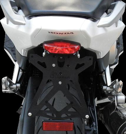 Porta targa Lightech regolabile Materiale ultra Resistente di colore nero completo di Catadiottro per HONDA  NC 700 X e NC 700 S ABS (2012>) - INTEGRA 700 (2012/2013)